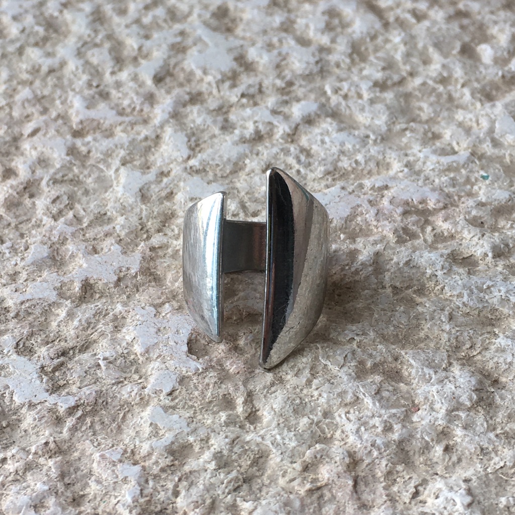 Forever 21 Statement Ring 5$